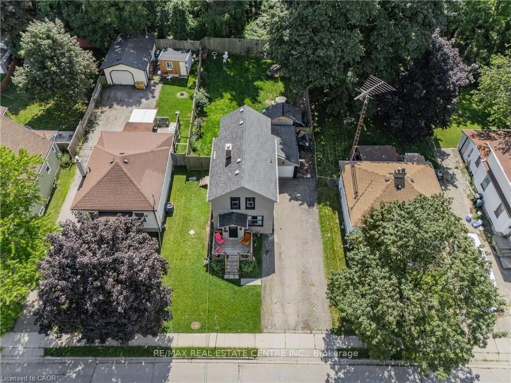 84 Norfolk Avenue • Cambridge, ON photo 47
