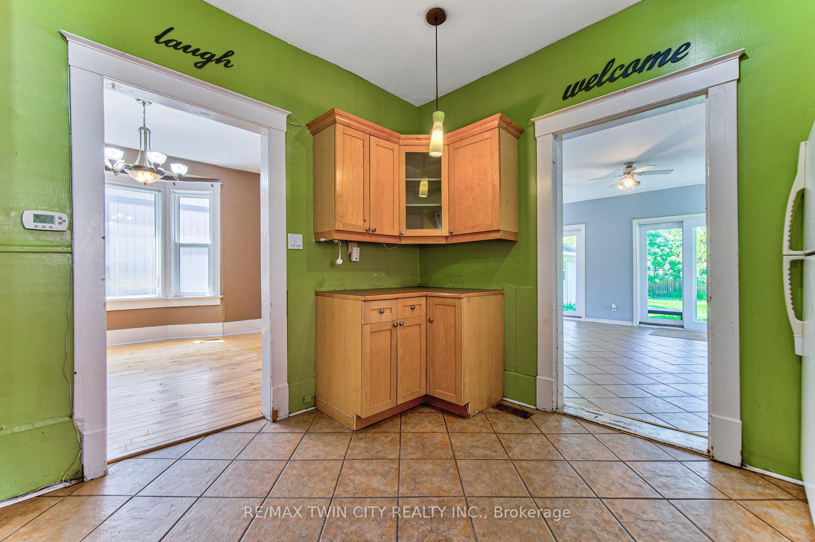 22 Herlan Avenue • Kitchener, ON photo 12