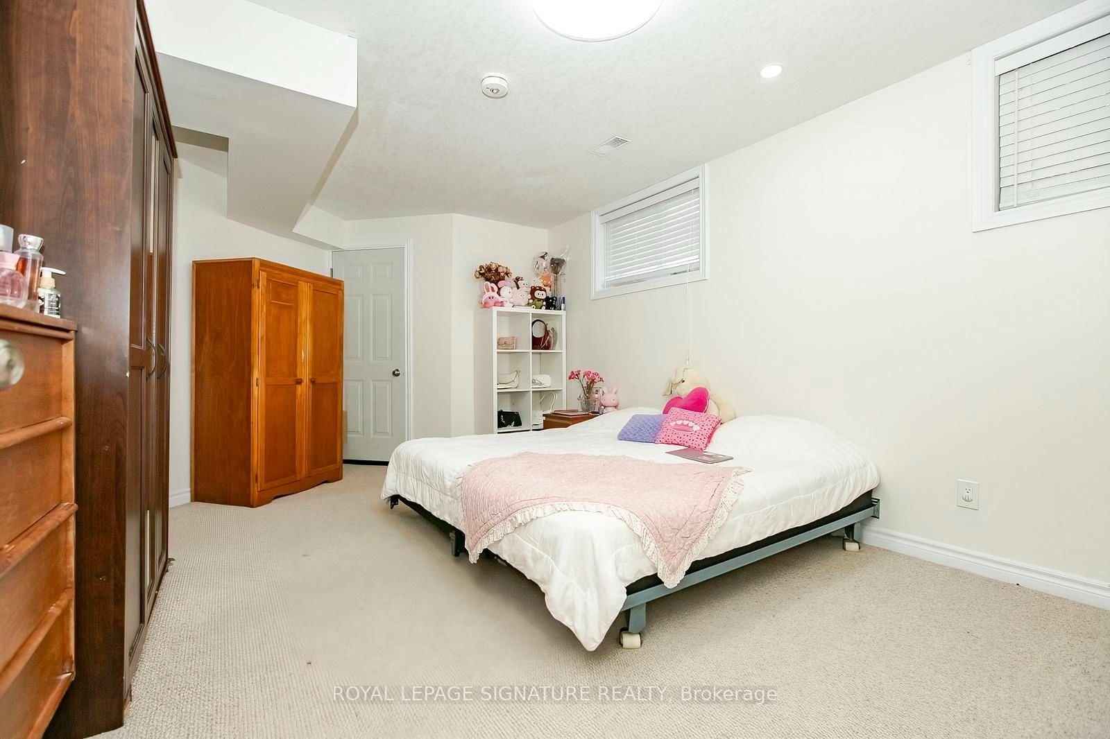 107 Glencliffe Court • Kitchener, ON photo 43