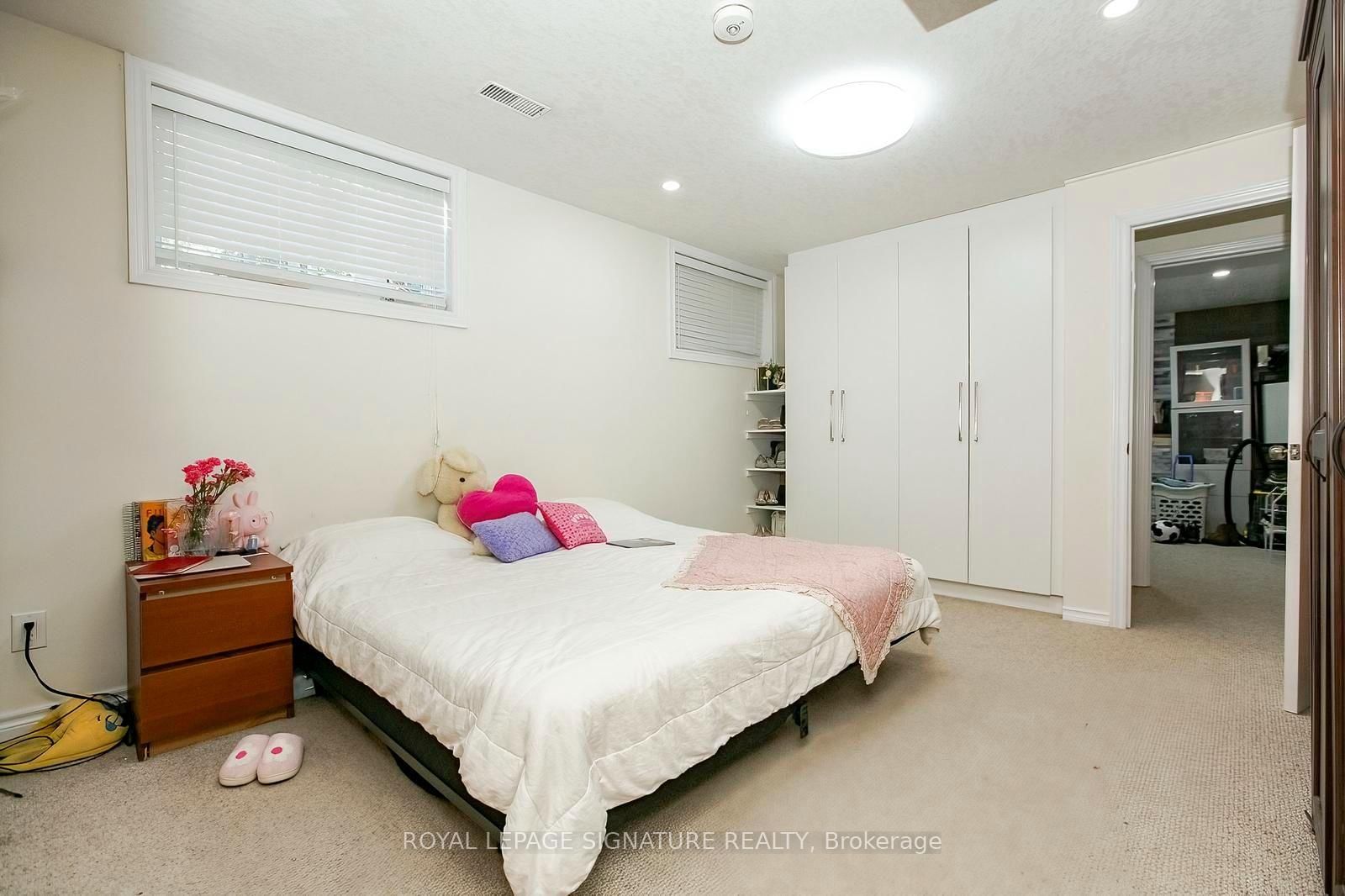107 Glencliffe Court • Kitchener, ON photo 44
