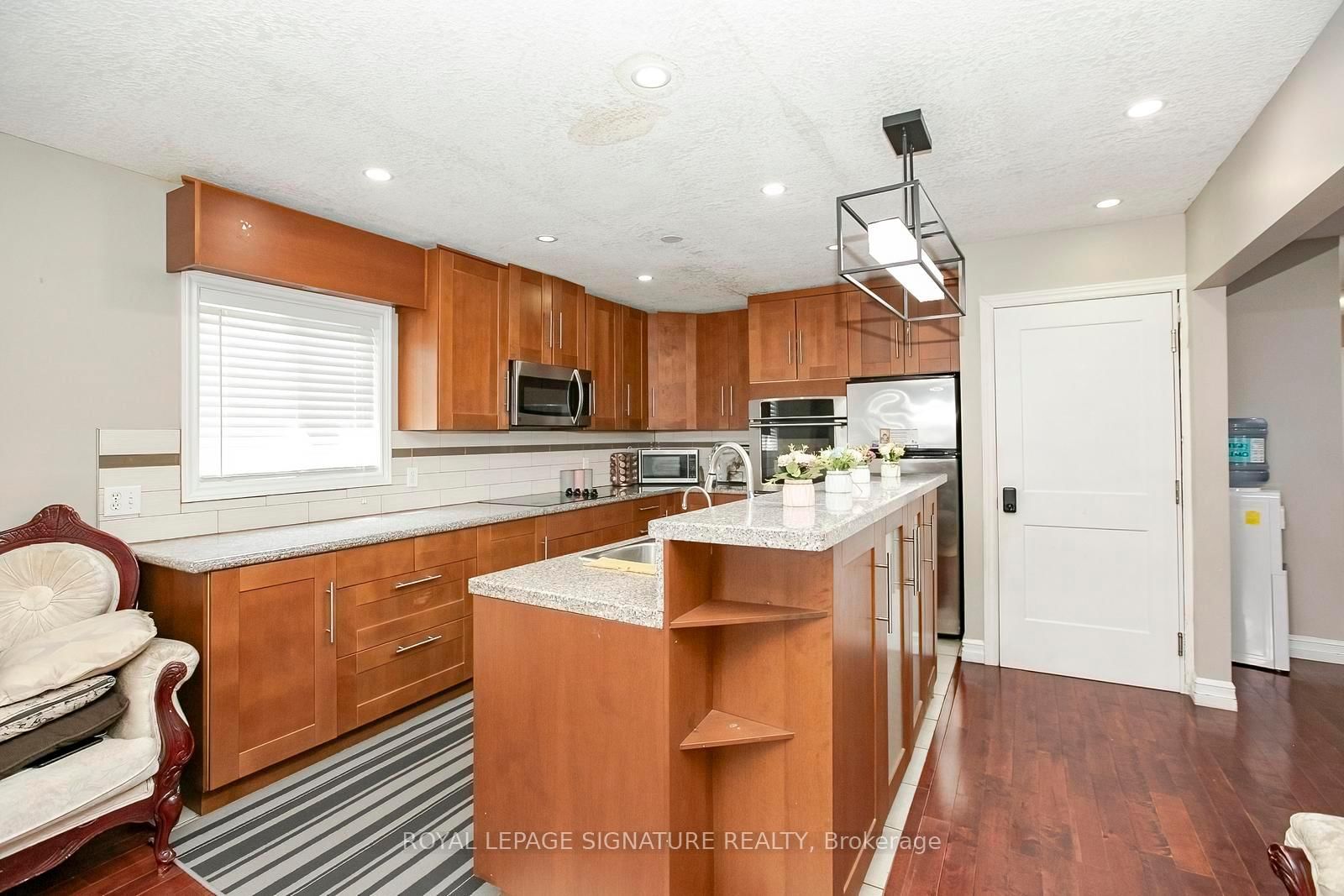 107 Glencliffe Court • Kitchener, ON photo 9