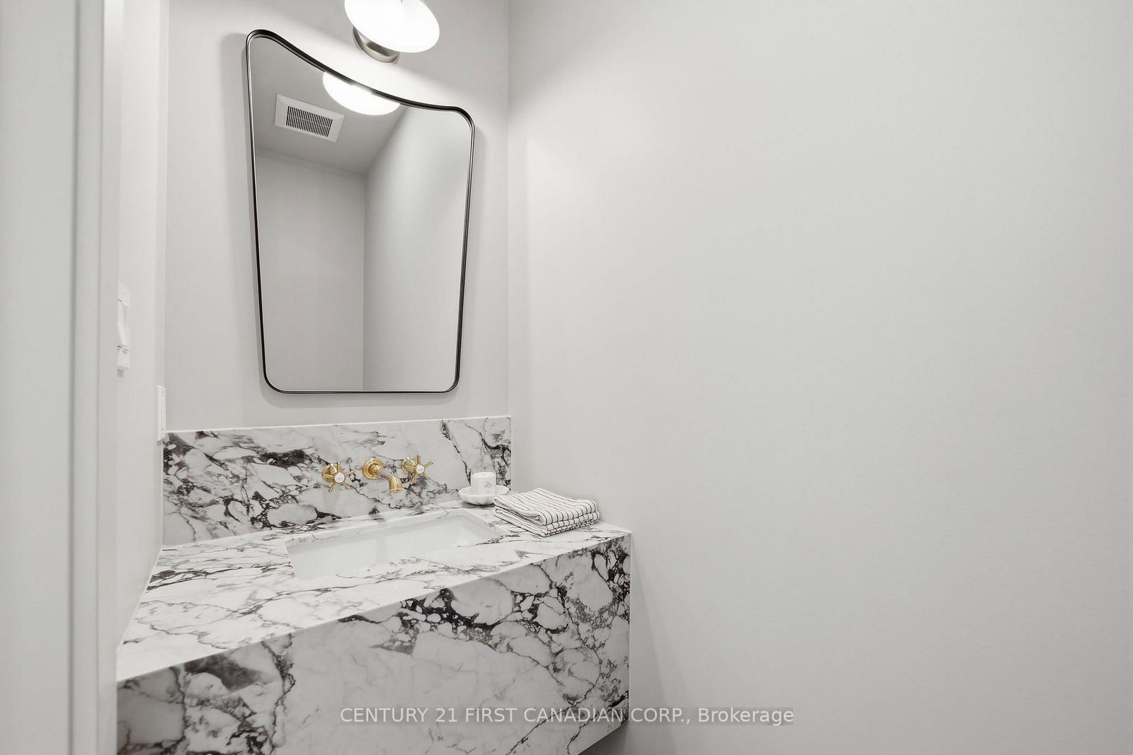 24 Sheldabren Street • North Middlesex, ON photo 27