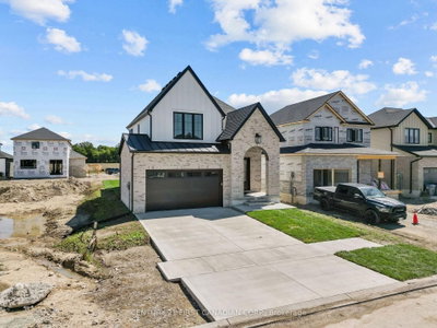 24 Sheldabren Street • North Middlesex, ON photo 4