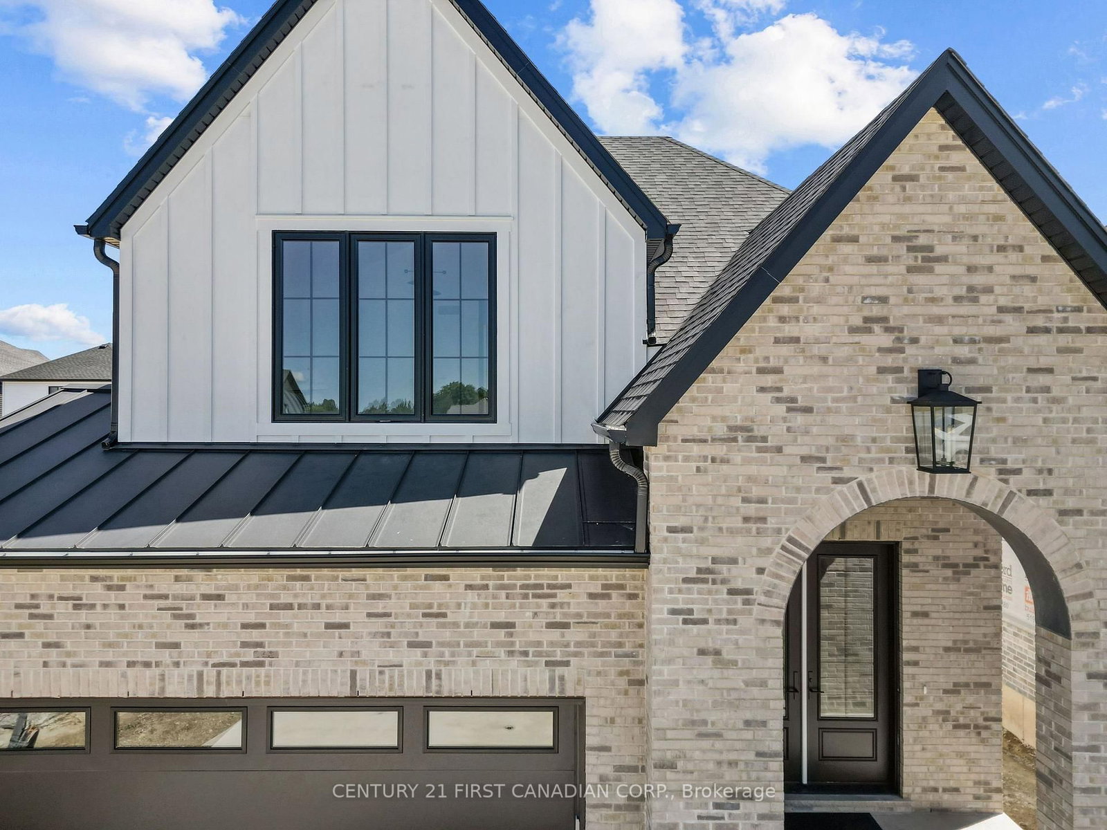 24 Sheldabren Street • North Middlesex, ON photo 6