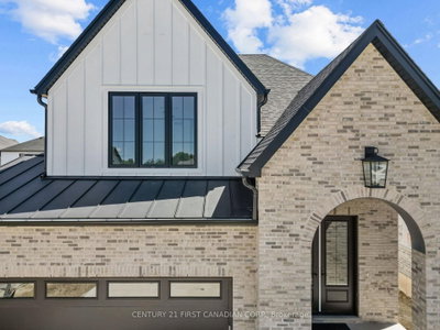 24 Sheldabren Street • North Middlesex, ON photo 6