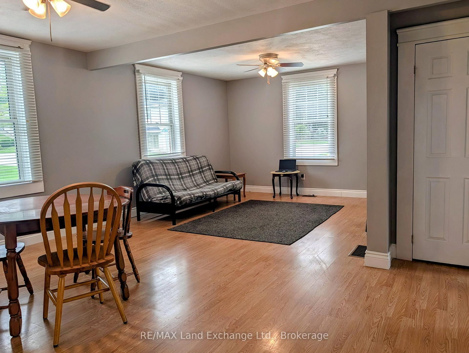 10 Mary Street • Brockton, ON photo 15