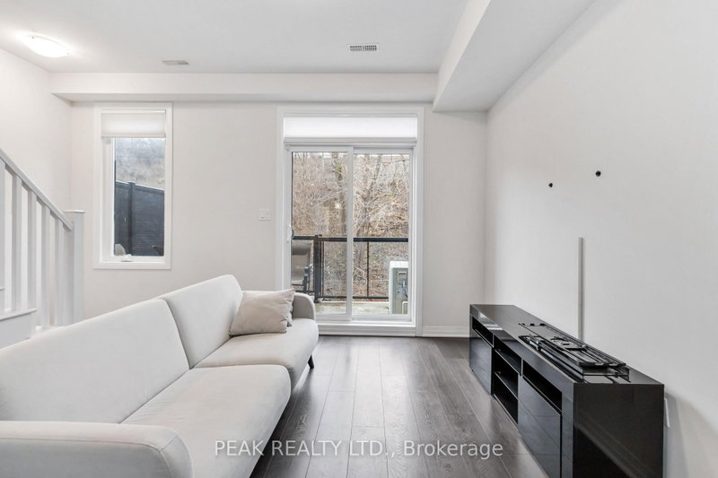 60 - 2 Willow Street