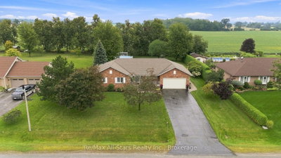 22 Hallett Crescent • Kawartha Lakes, ON photo 2
