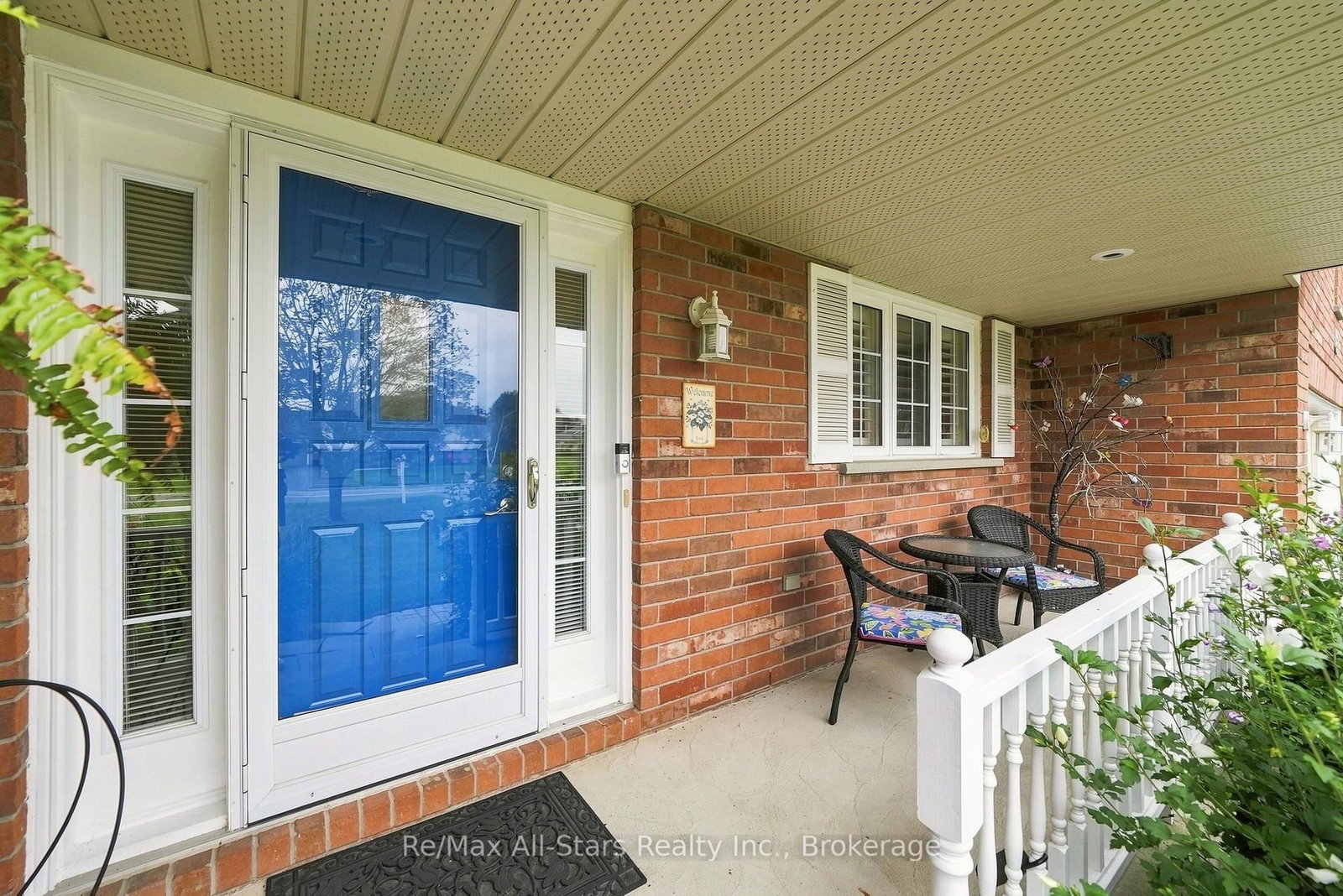 22 Hallett Crescent • Kawartha Lakes, ON photo 4