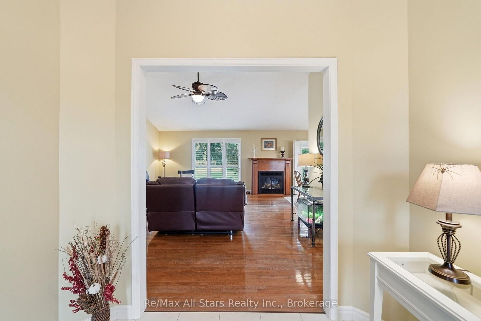 22 Hallett Crescent • Kawartha Lakes, ON photo 9