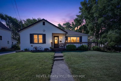 33 Lewis Street • Fort Erie, ON photo 2
