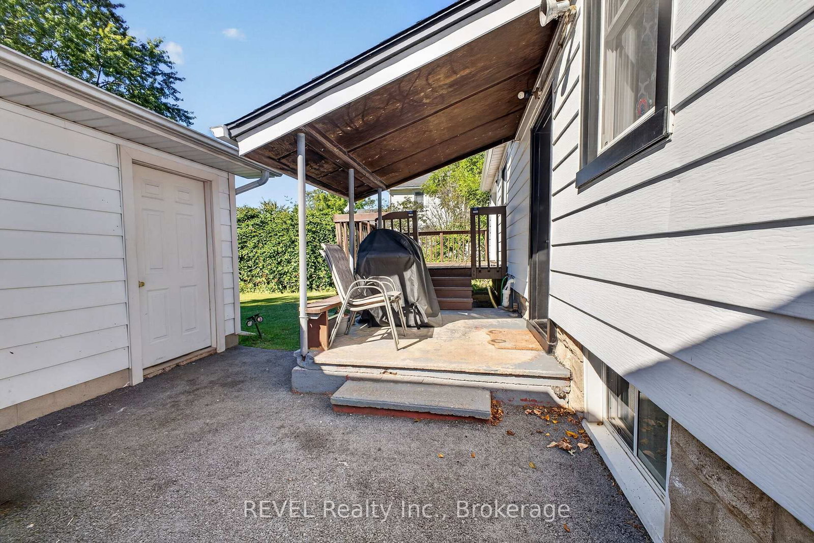 33 Lewis Street • Fort Erie, ON photo 20