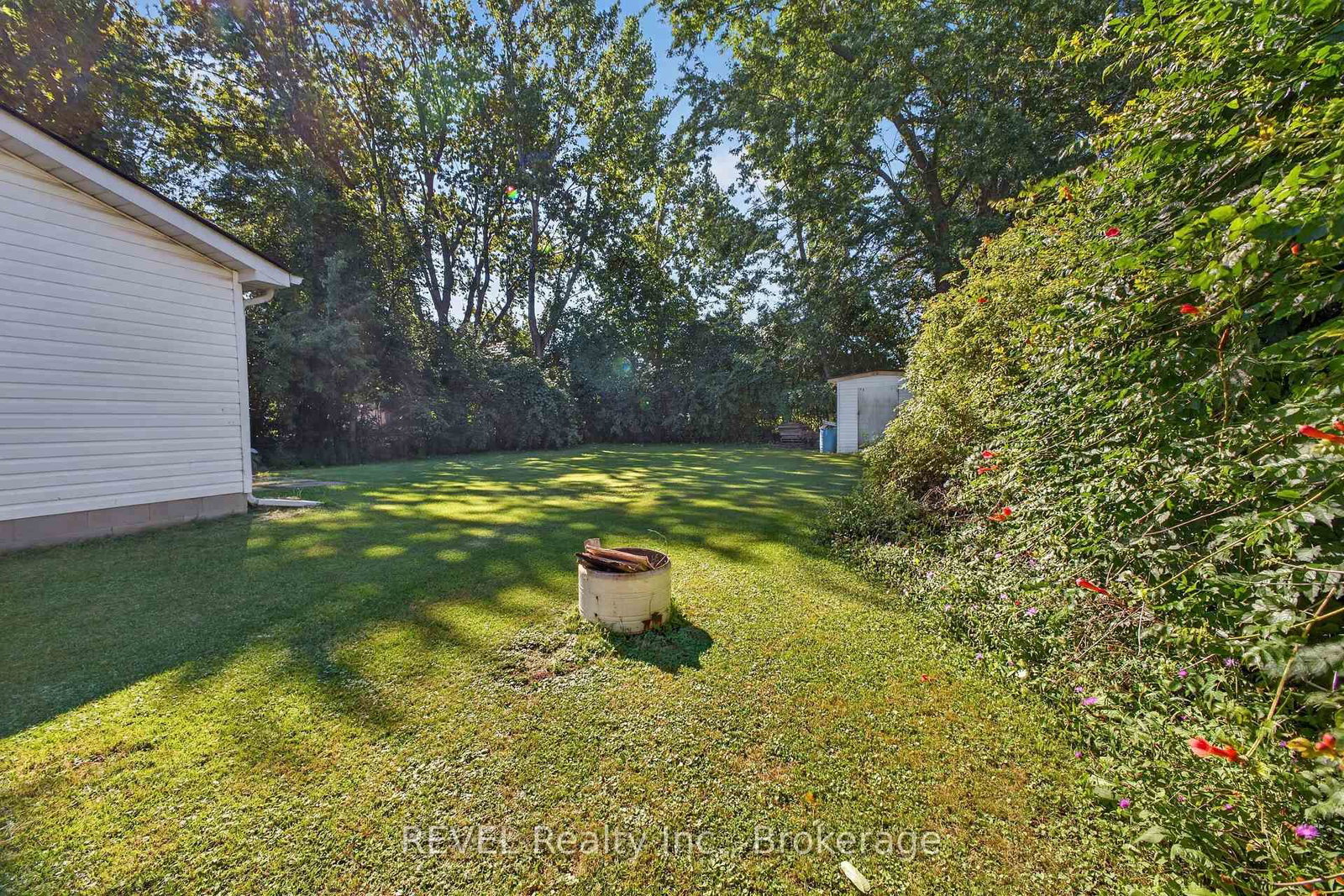 33 Lewis Street • Fort Erie, ON photo 21