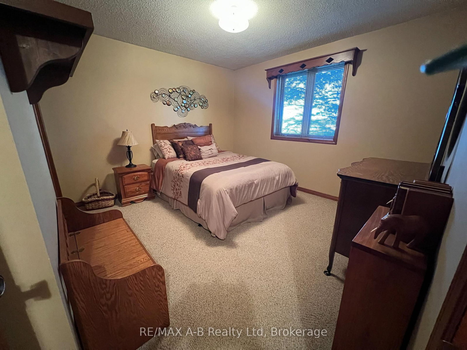 924951 Cassel Side Road • East Zorra-Tavistock, ON photo 15