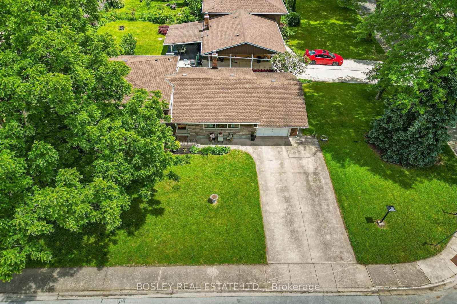 8410 Ares Court • Niagara Falls, ON photo 37