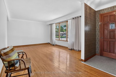 8410 Ares Court • Niagara Falls, ON photo 4