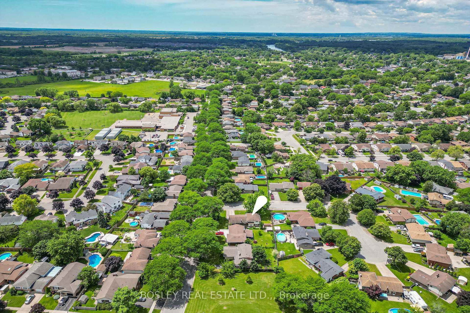 8410 Ares Court • Niagara Falls, ON photo 40