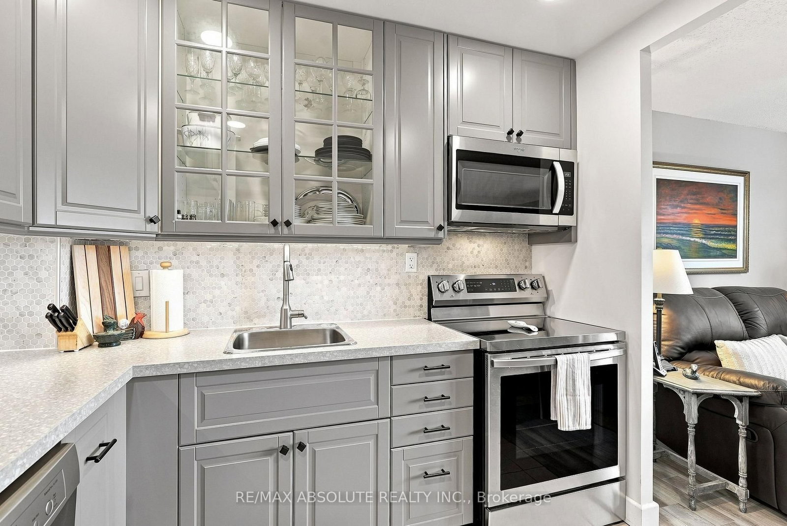 20 Chesterton Drive • Ottawa, ON photo 8