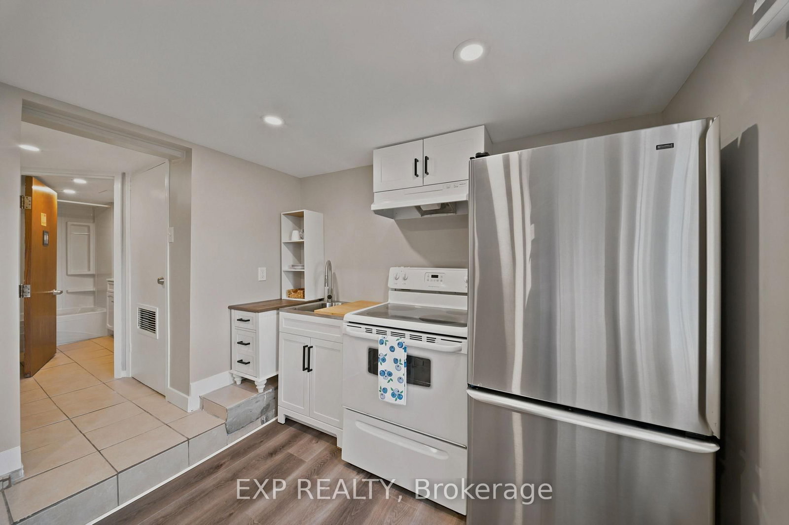 3460 ST JOSEPH Boulevard • Ottawa, ON photo 27