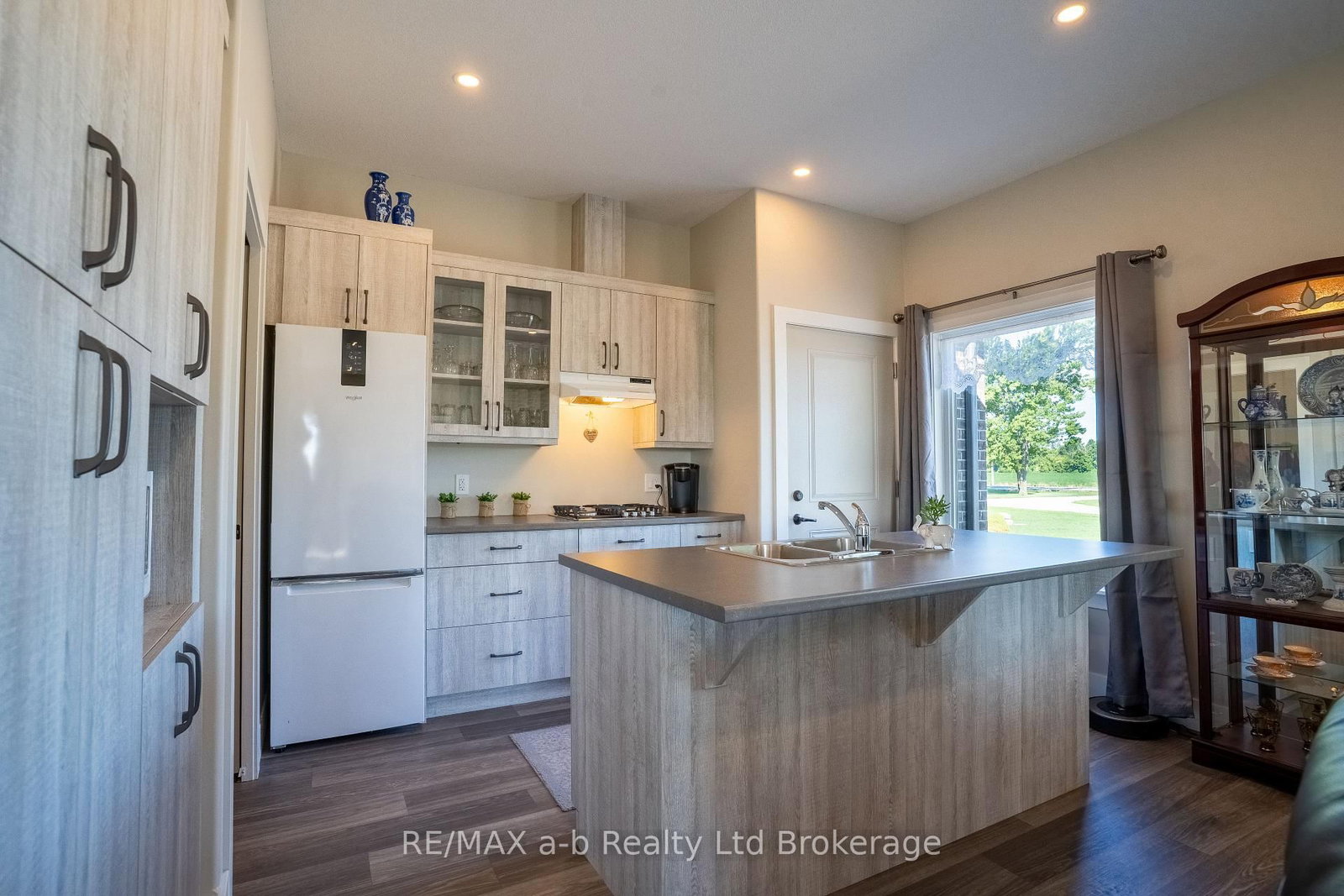 324500 Mount Elgin Road • South-West Oxford, ON photo 6