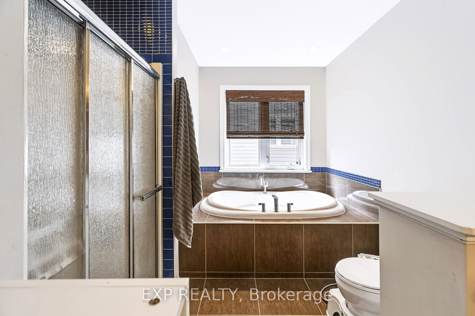 513 Egret Way W • Ottawa, ON photo 35