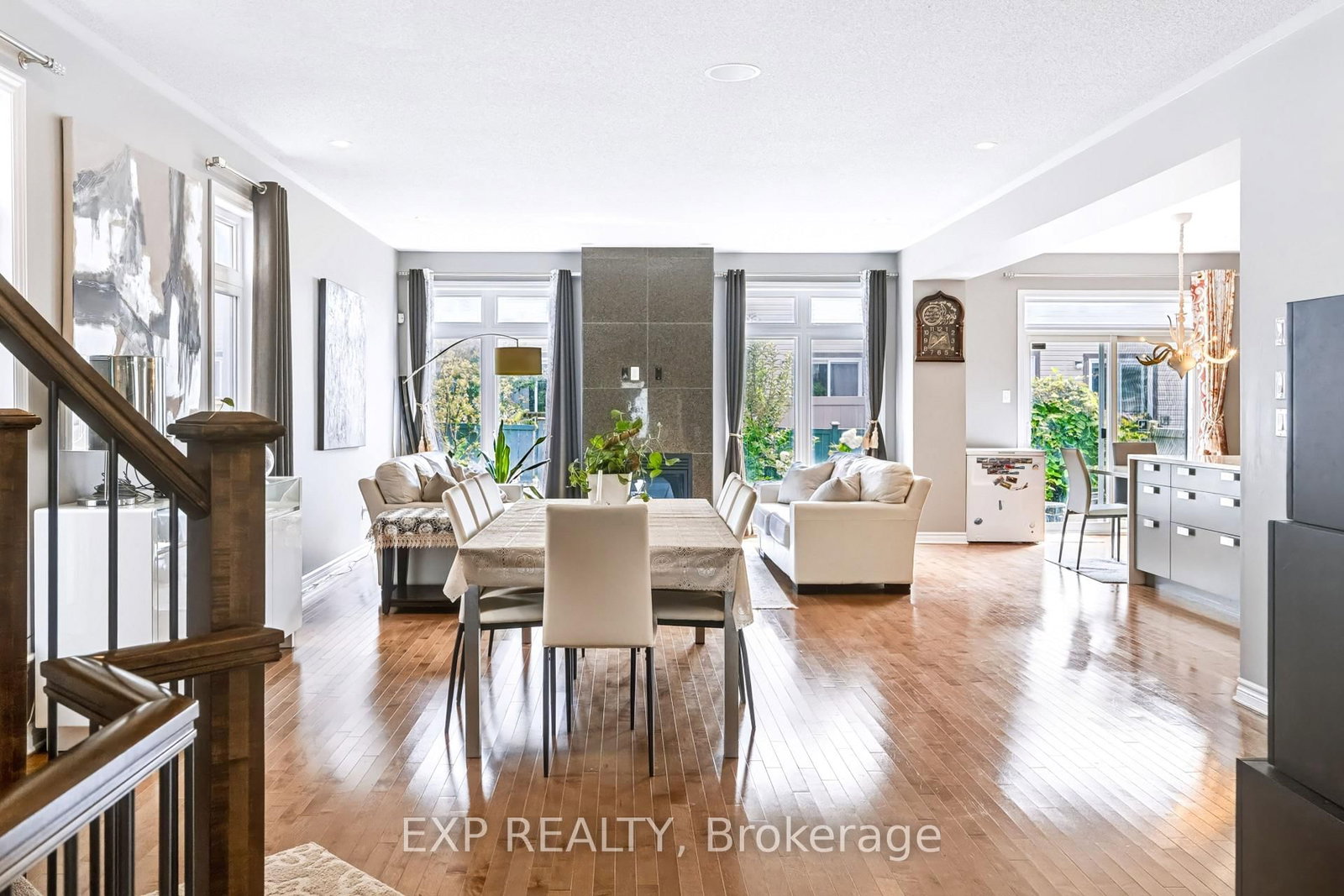 513 Egret Way W • Ottawa, ON photo 9