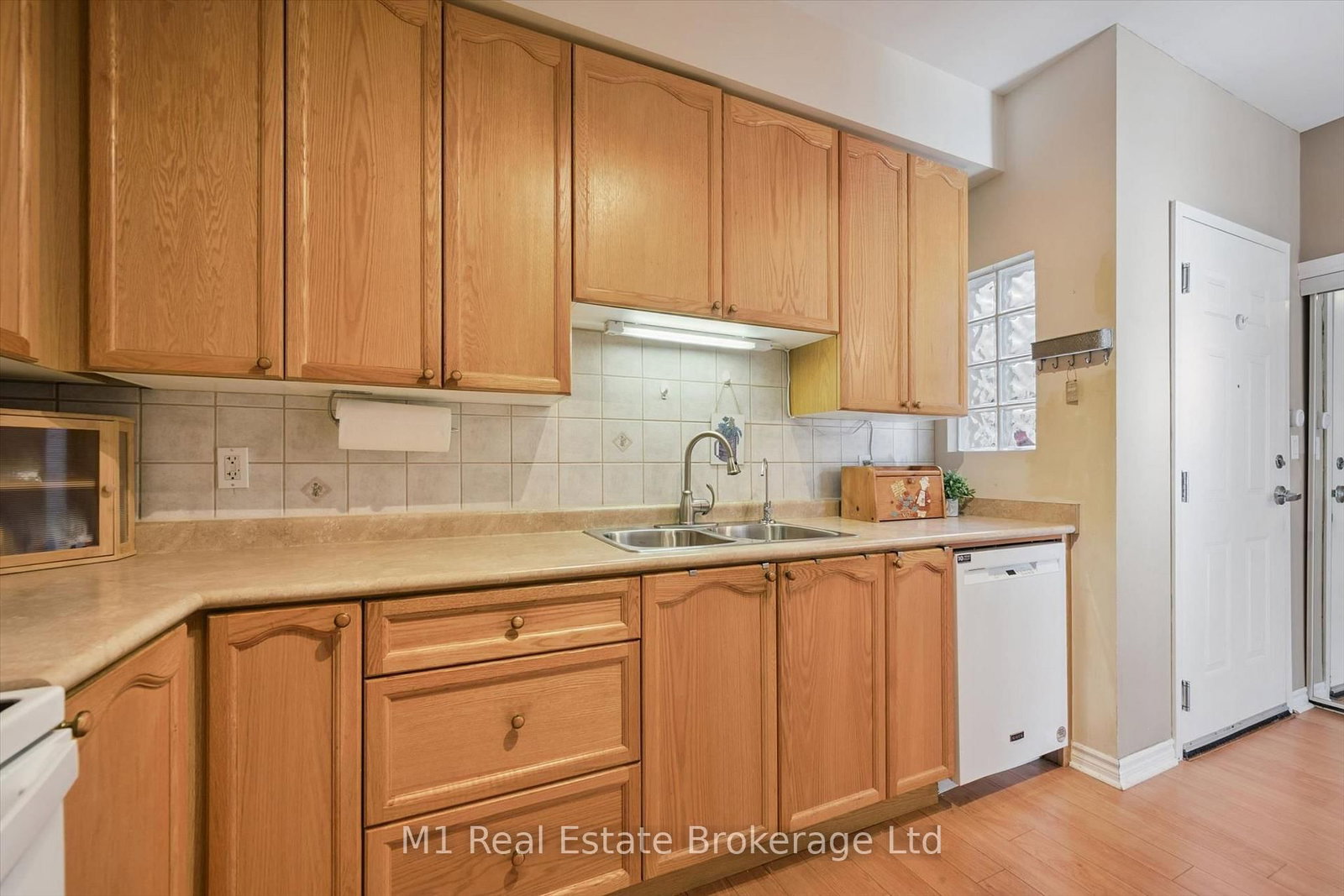 760 Woodhill Drive • #104 • Centre Wellington, ON photo 13