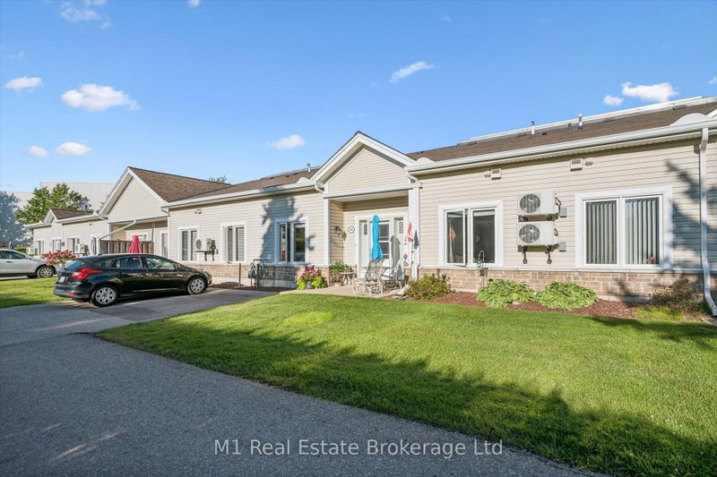 104 - 760 Woodhill Drive