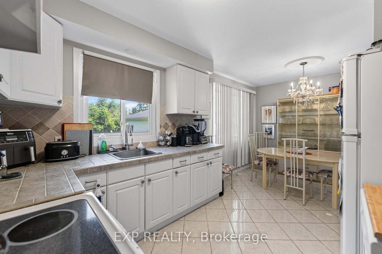 7040 Warden Avenue • Niagara Falls, ON photo 16