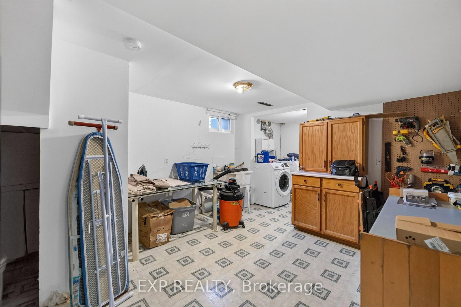 7040 Warden Avenue • Niagara Falls, ON photo 34