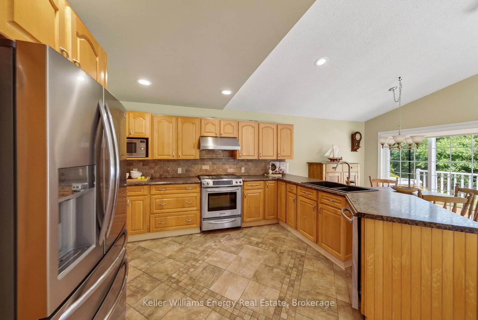 89 Westwind Crescent • Prince Edward County, ON photo 10