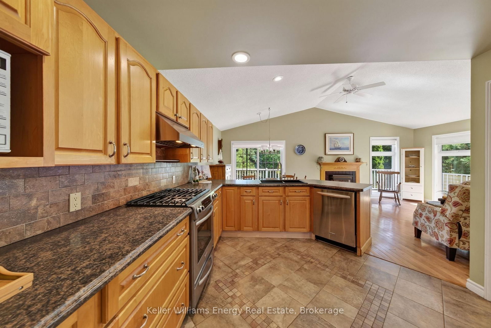 89 Westwind Crescent • Prince Edward County, ON photo 11