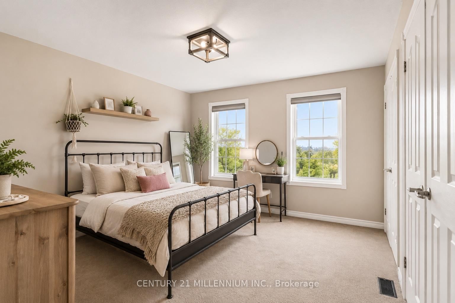 1100 Walker Street • Howick, ON photo 14