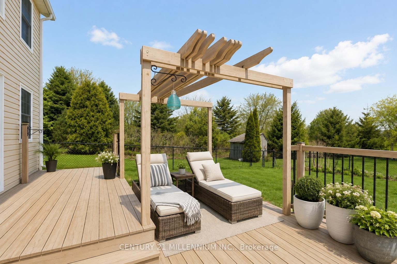 1100 Walker Street • Howick, ON photo 27