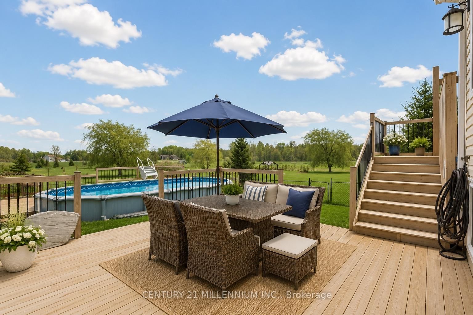 1100 Walker Street • Howick, ON photo 28