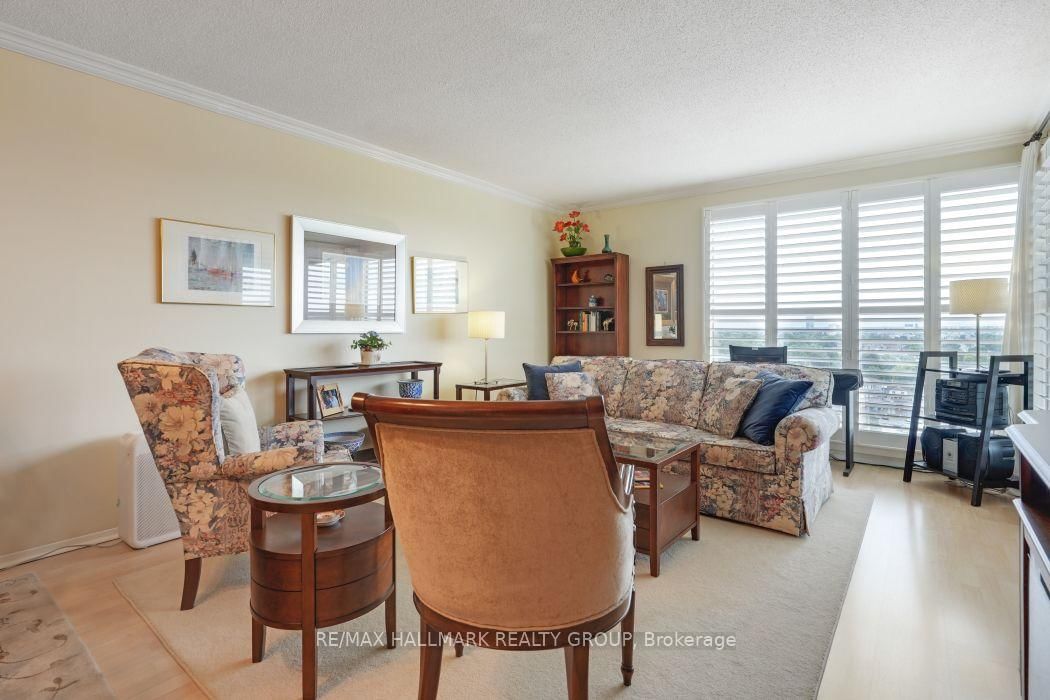545 St Laurent Boulevard • #1006 • Ottawa, ON photo 20