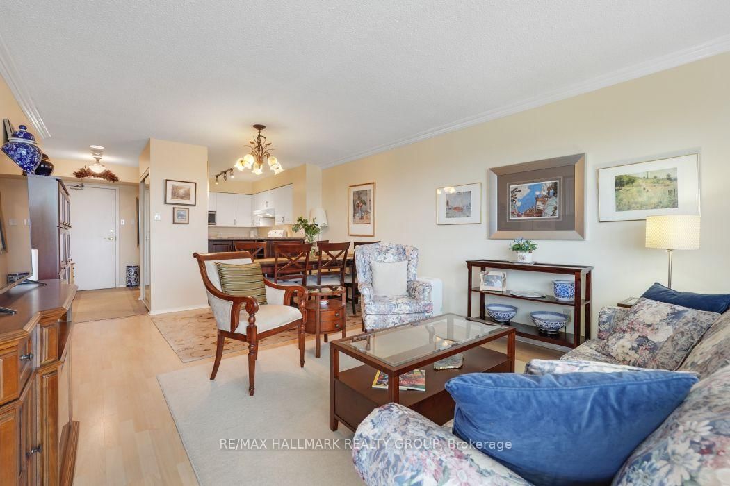 545 St Laurent Boulevard • #1006 • Ottawa, ON photo 21