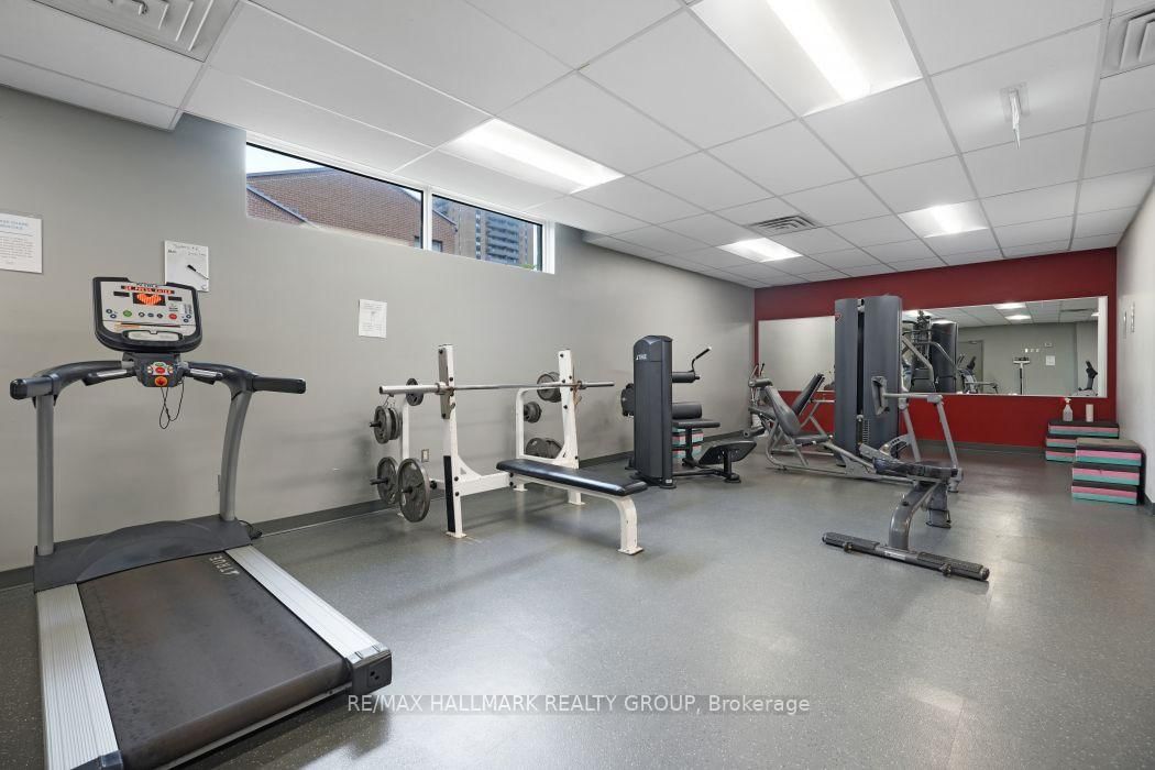 545 St Laurent Boulevard • #1006 • Ottawa, ON photo 27
