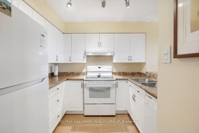545 St Laurent Boulevard • #1006 • Ottawa, ON photo 8