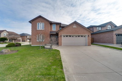 137 National Drive • Hamilton, ON photo 6