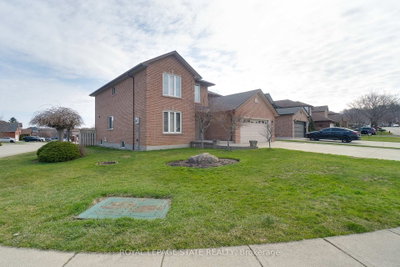 137 National Drive • Hamilton, ON photo 9
