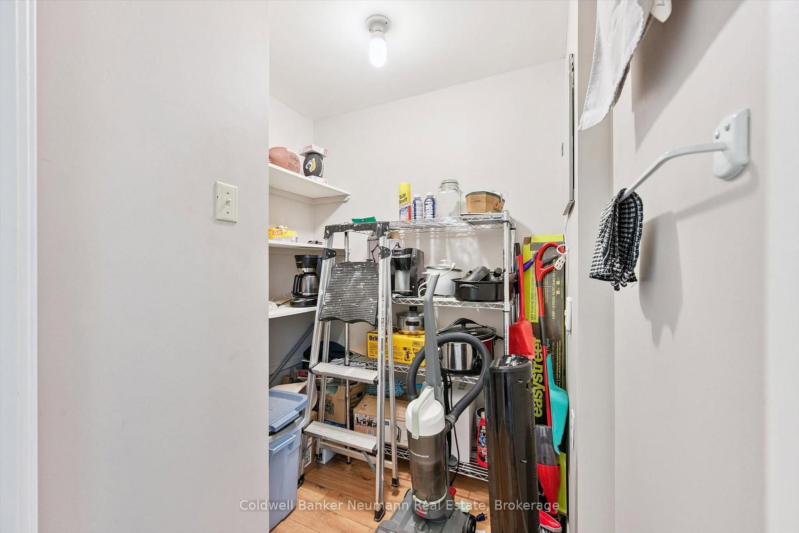 65 Silvercreek Parkway N • #407 • Guelph, ON photo 14