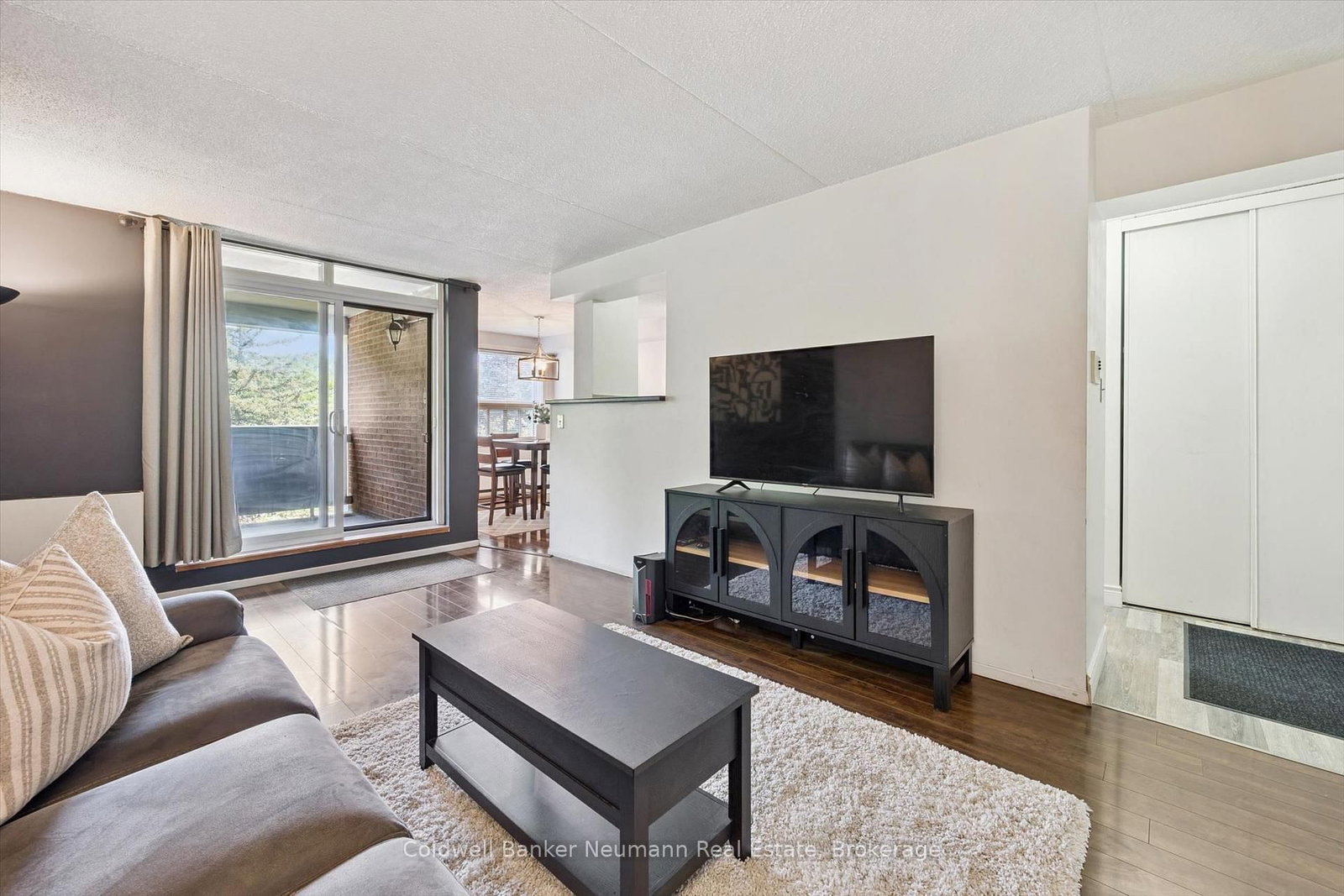 65 Silvercreek Parkway N • #407 • Guelph, ON photo 26