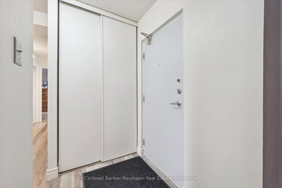 65 Silvercreek Parkway N • #407 • Guelph, ON photo 6