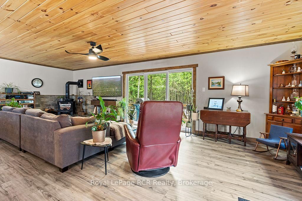 269 Lindsay Road 20 Road • Northern Bruce Peninsula, ON photo 20