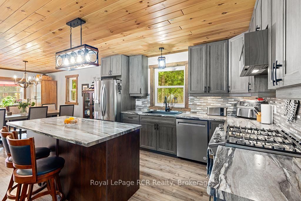 269 Lindsay Road 20 Road • Northern Bruce Peninsula, ON photo 24