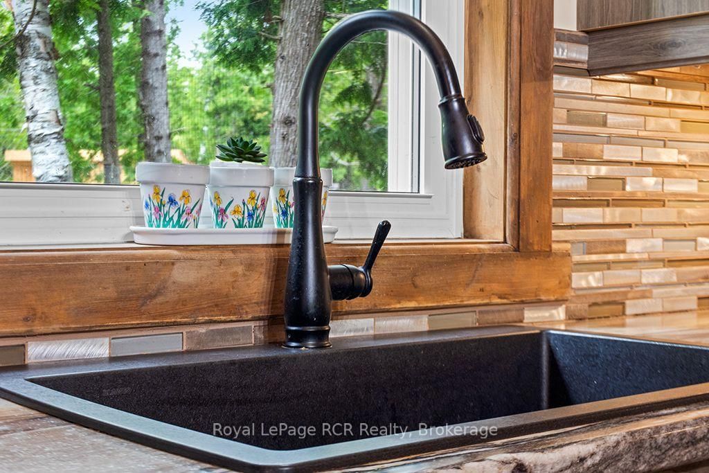 269 Lindsay Road 20 Road • Northern Bruce Peninsula, ON photo 27