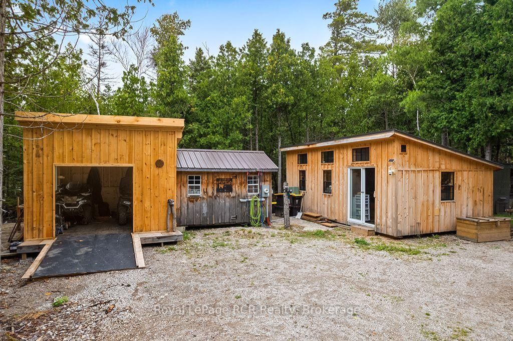 269 Lindsay Road 20 Road • Northern Bruce Peninsula, ON photo 39