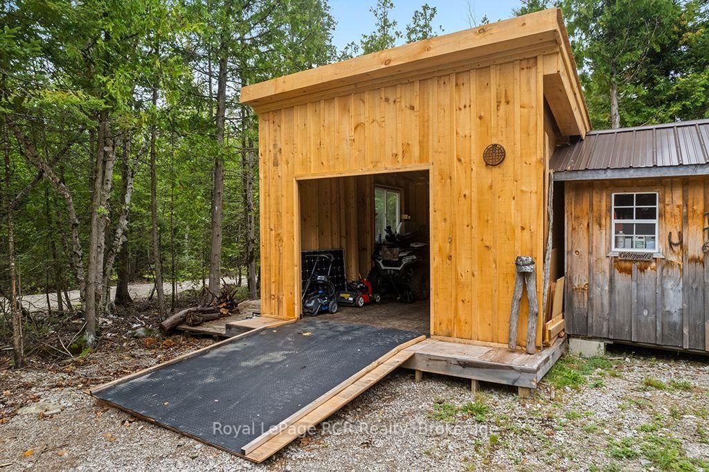 269 Lindsay Road 20 Road • Northern Bruce Peninsula, ON photo 43