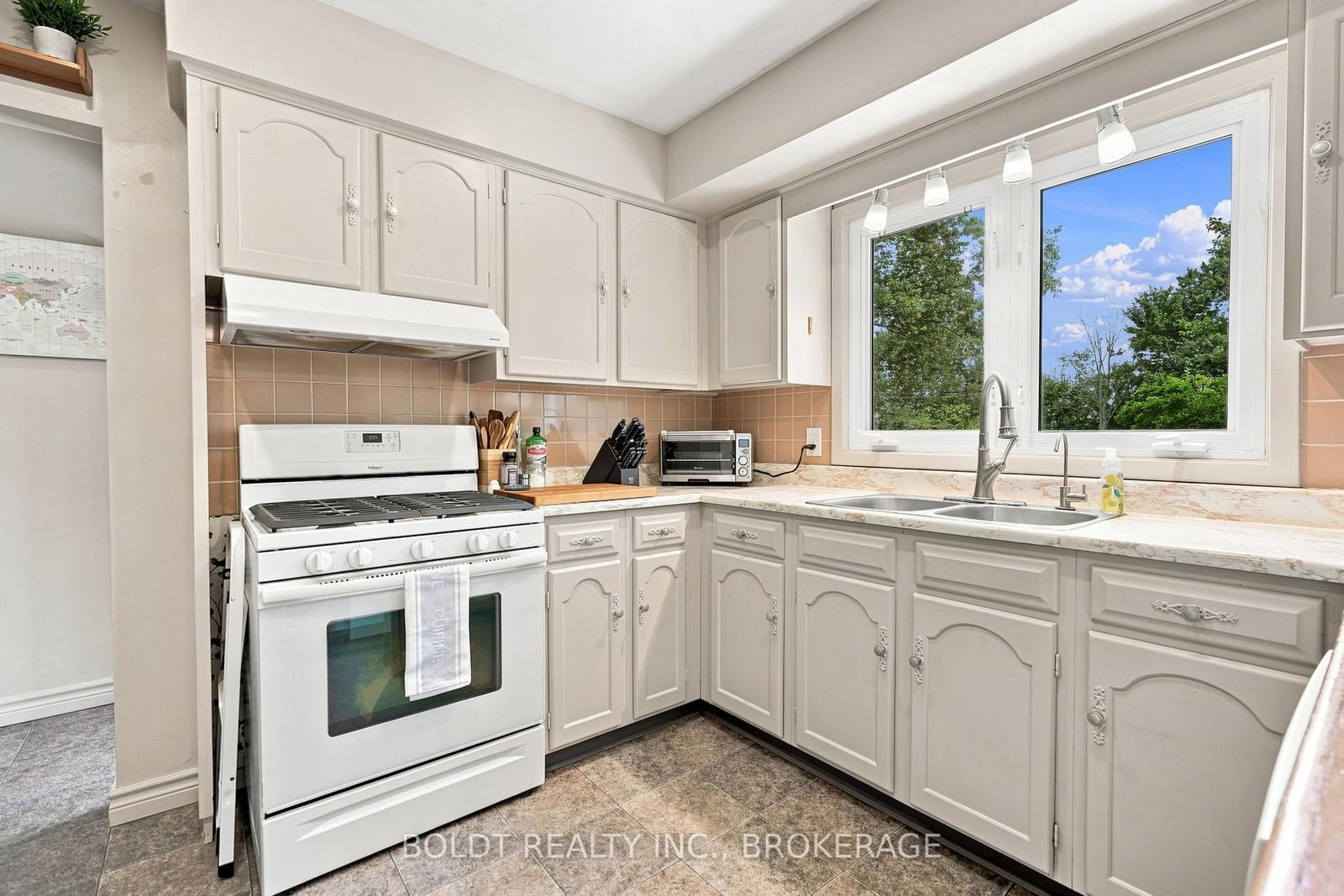 1452 Cataract Road • Thorold, ON photo 14